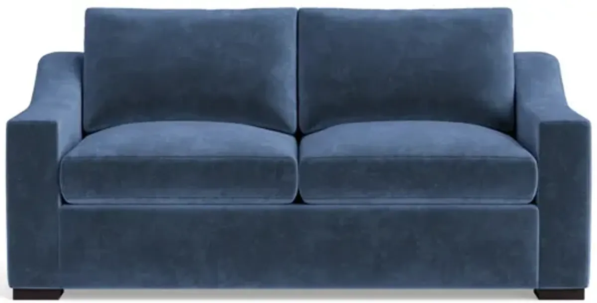 Lucca Sofa