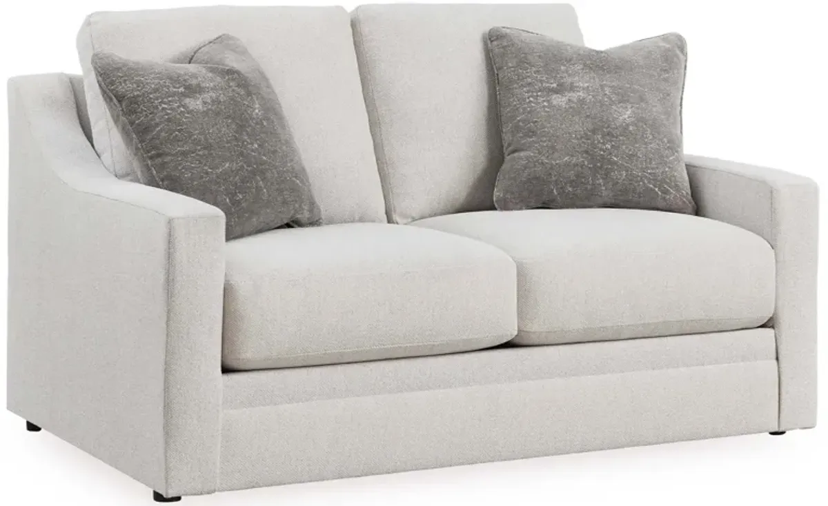 Maitelynn Chalk Loveseat