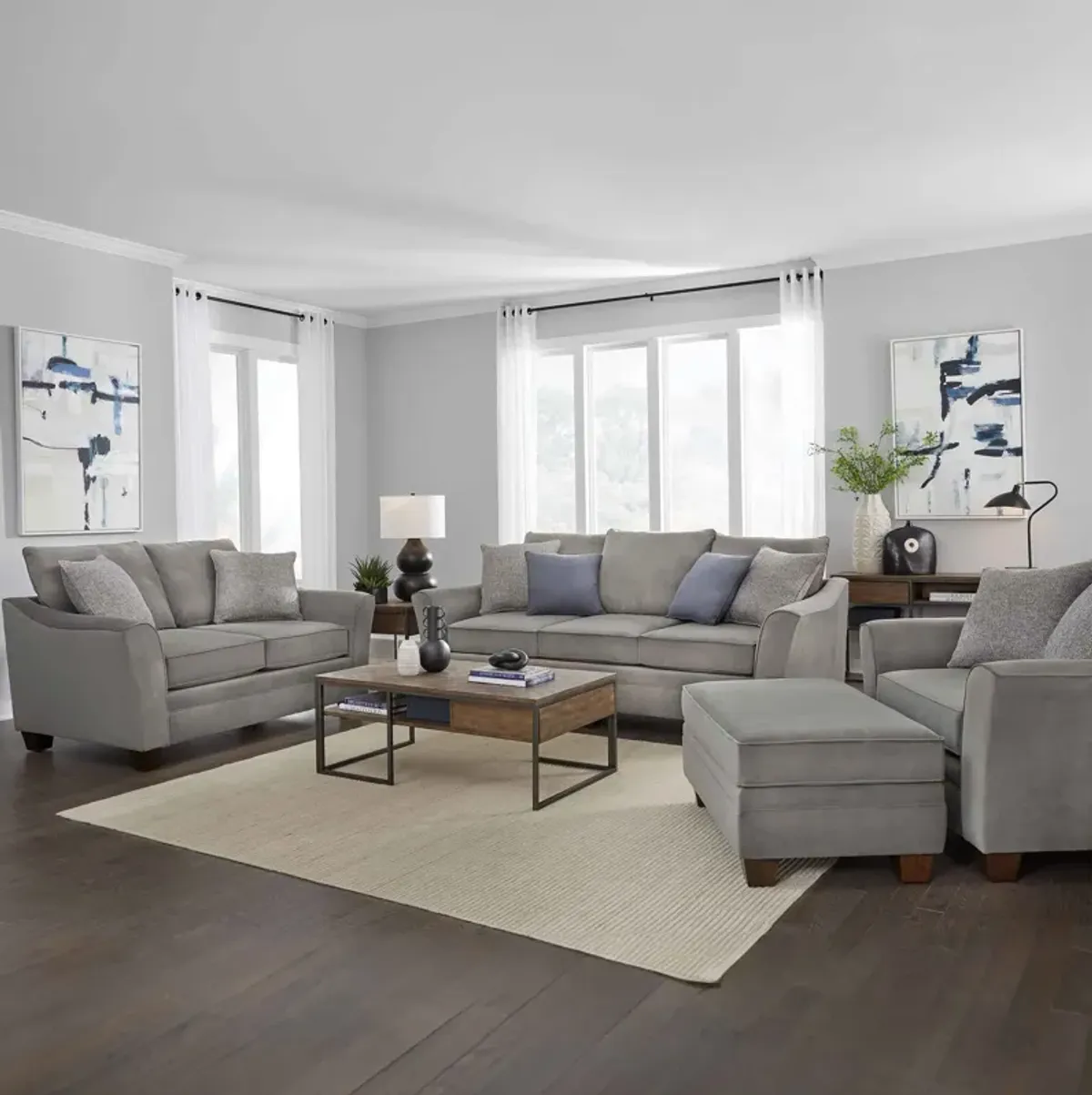 Posen Chair