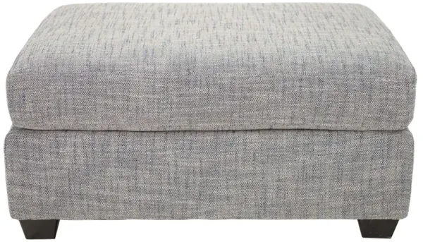 Amelia Ottoman