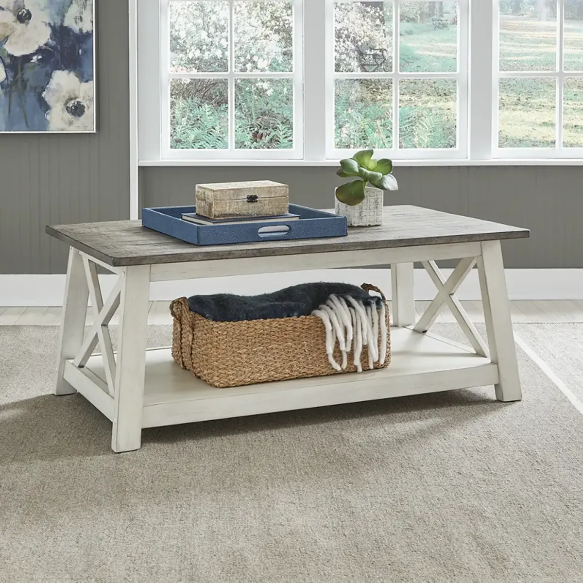 Laurel Bluff Rectangular Cocktail Table