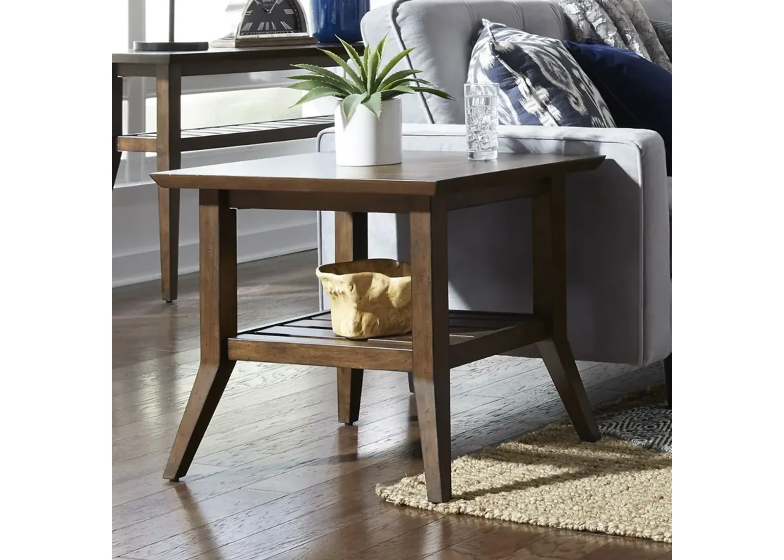 Ventura End Table