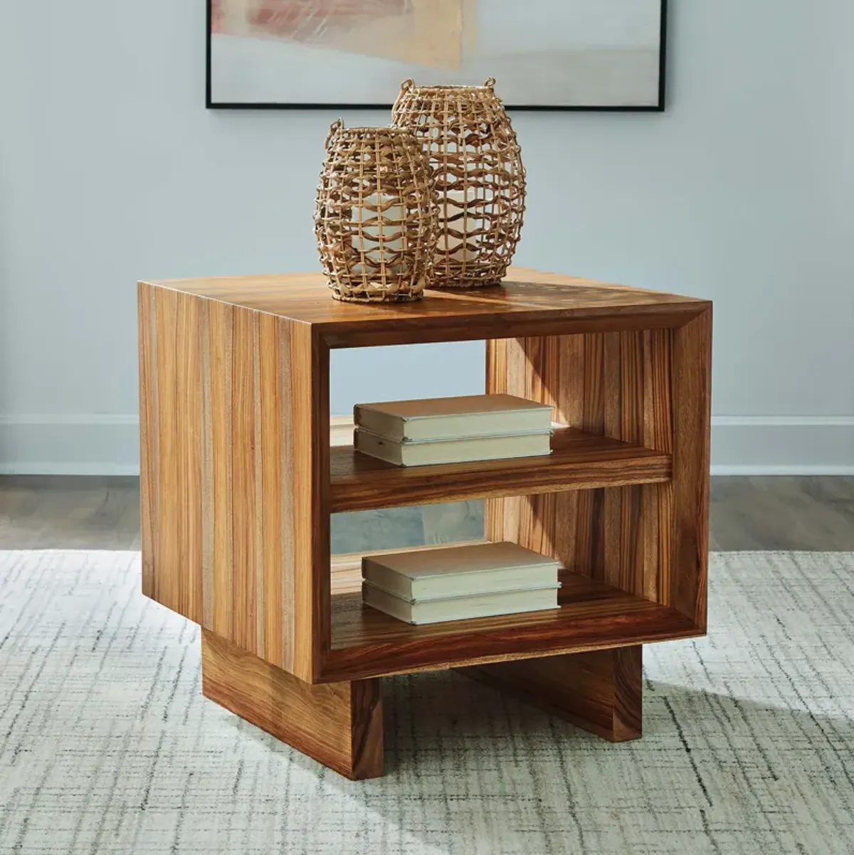 Dressonni Square End Table