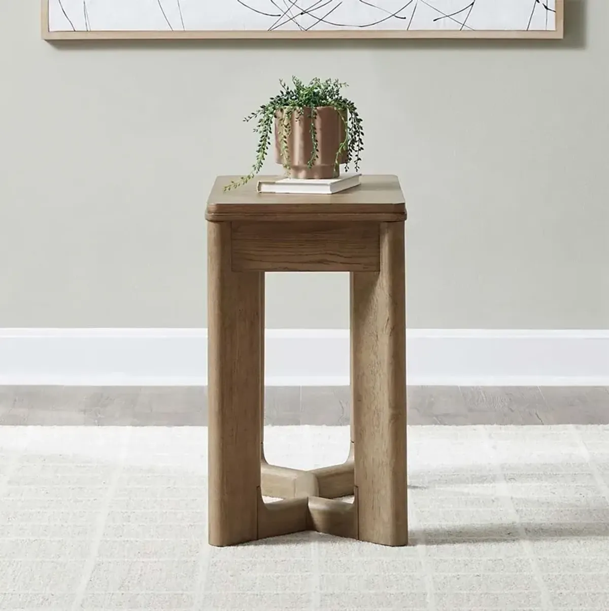 Ballentine Chairside Table
