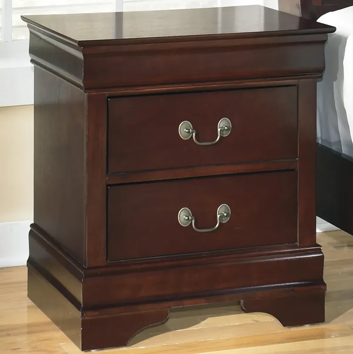 Alisdair Nightstand