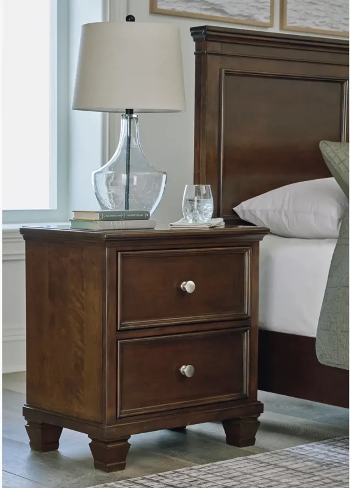 Danabrin Nightstand