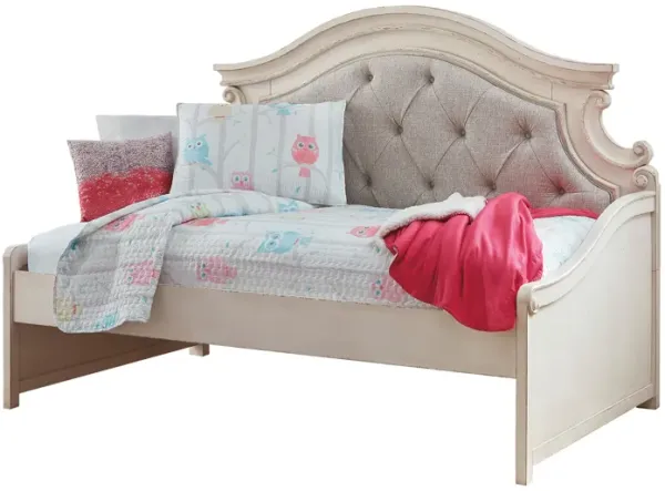Realyn Daybed