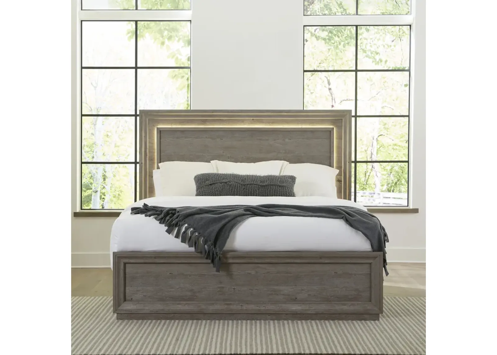 Horizons Queen Panel Bed