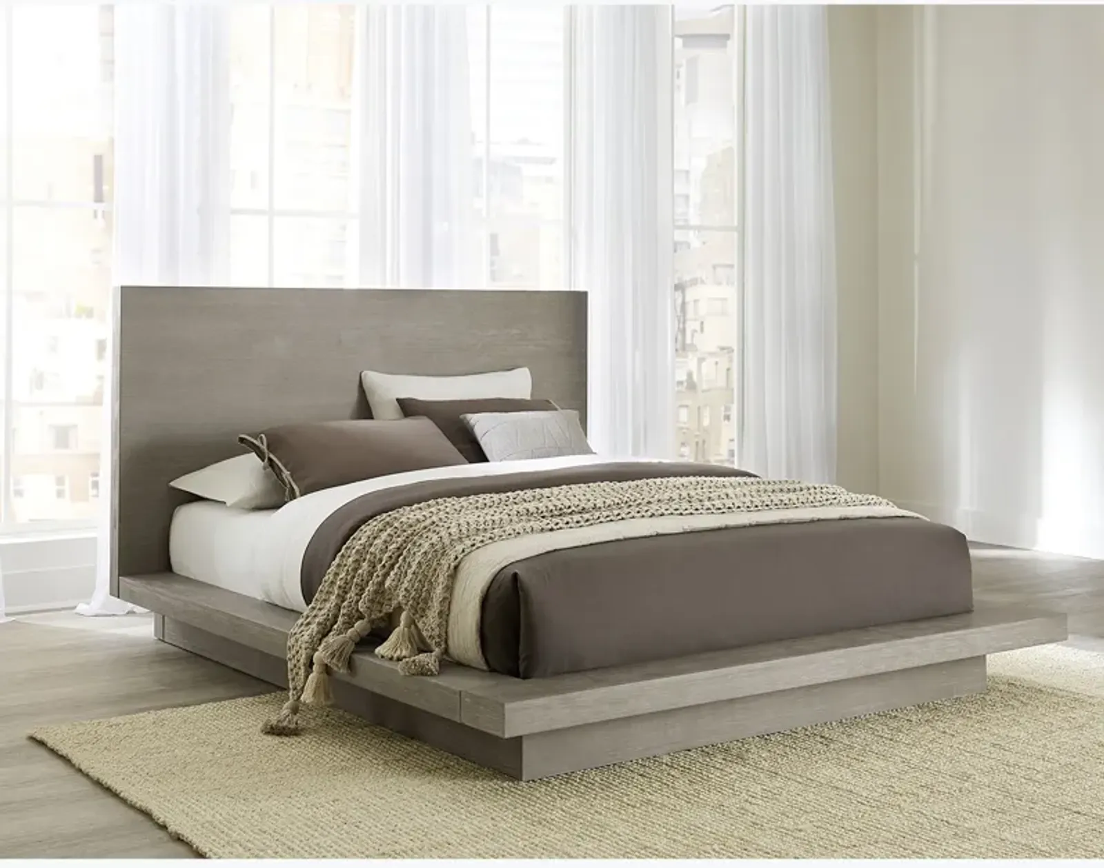 Melbourne Mineral Queen Platform Bed