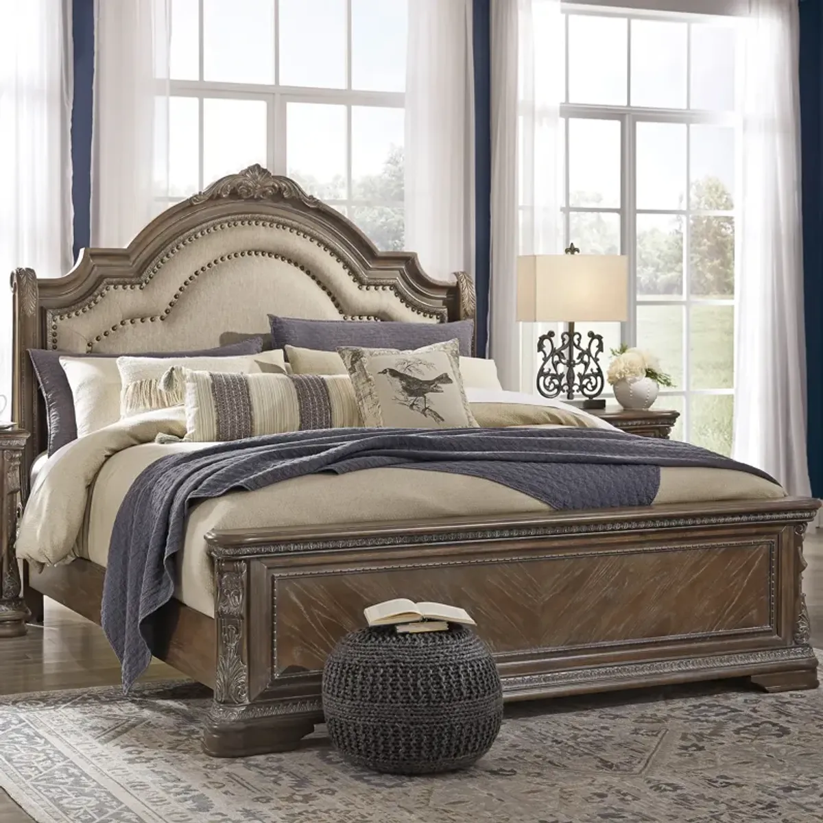 Charmond Queen Upholstered Bed