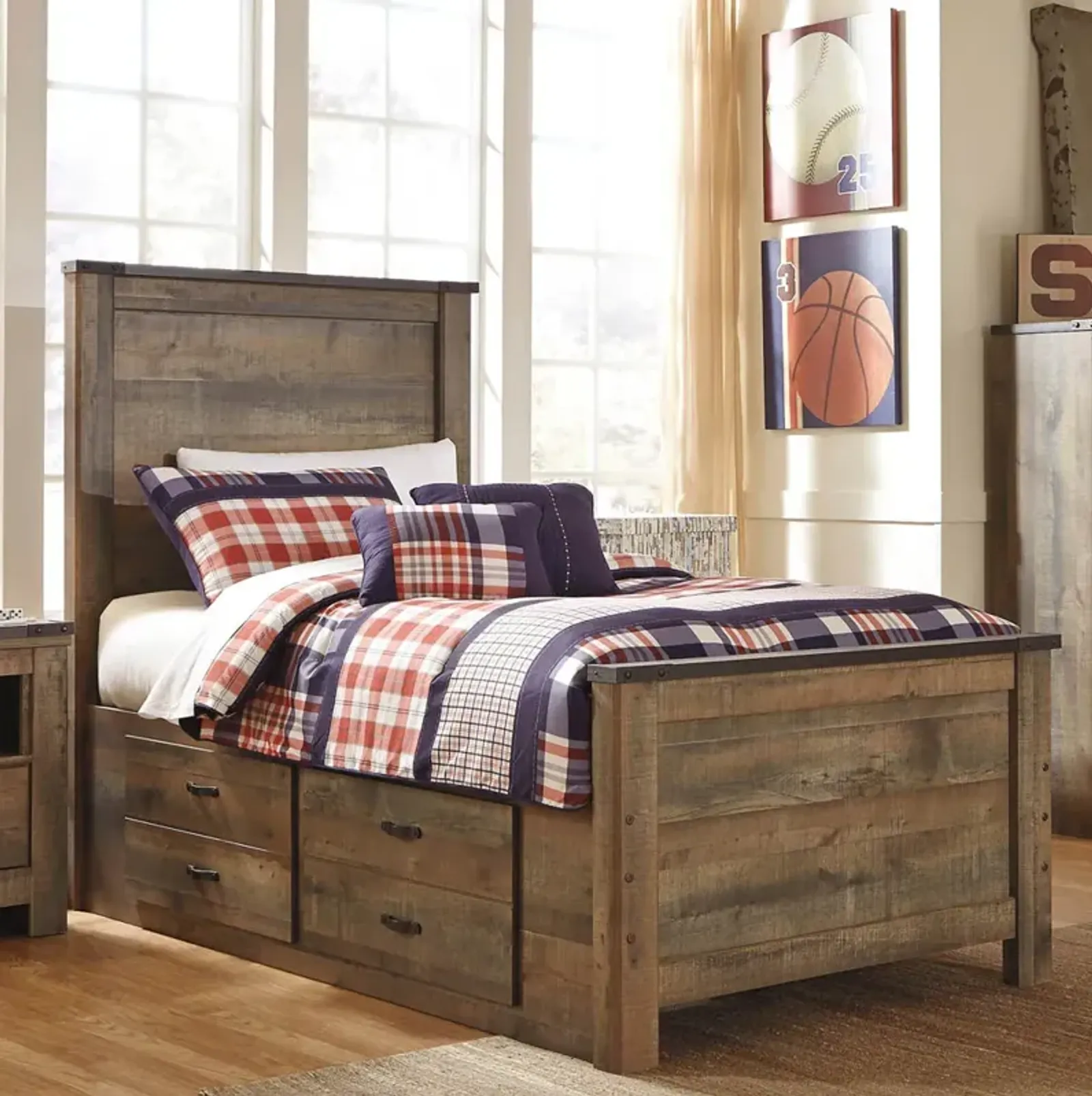 Trinell Youth Bedroom Twin Panel Bed with Drawers