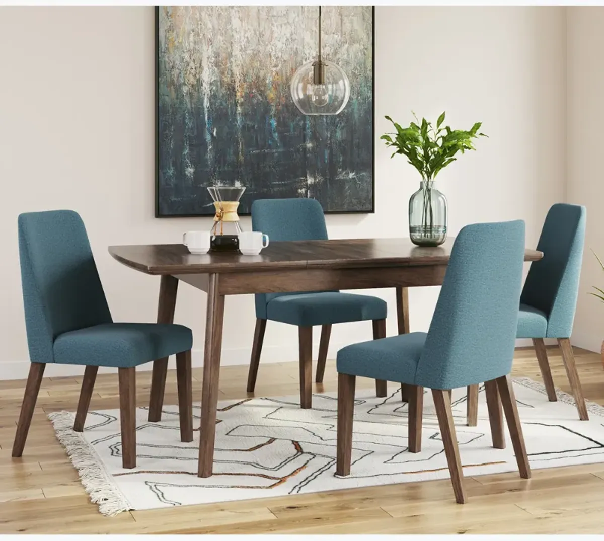 Lyncott 5 Piece Dining Set (Rectangular Table with 4 Blue Side Chairs)