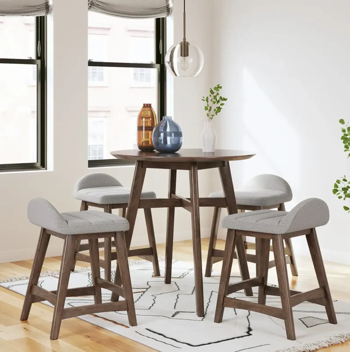 Lyncott 5 Piece Counter Set (Table with 4 Grey Stools)