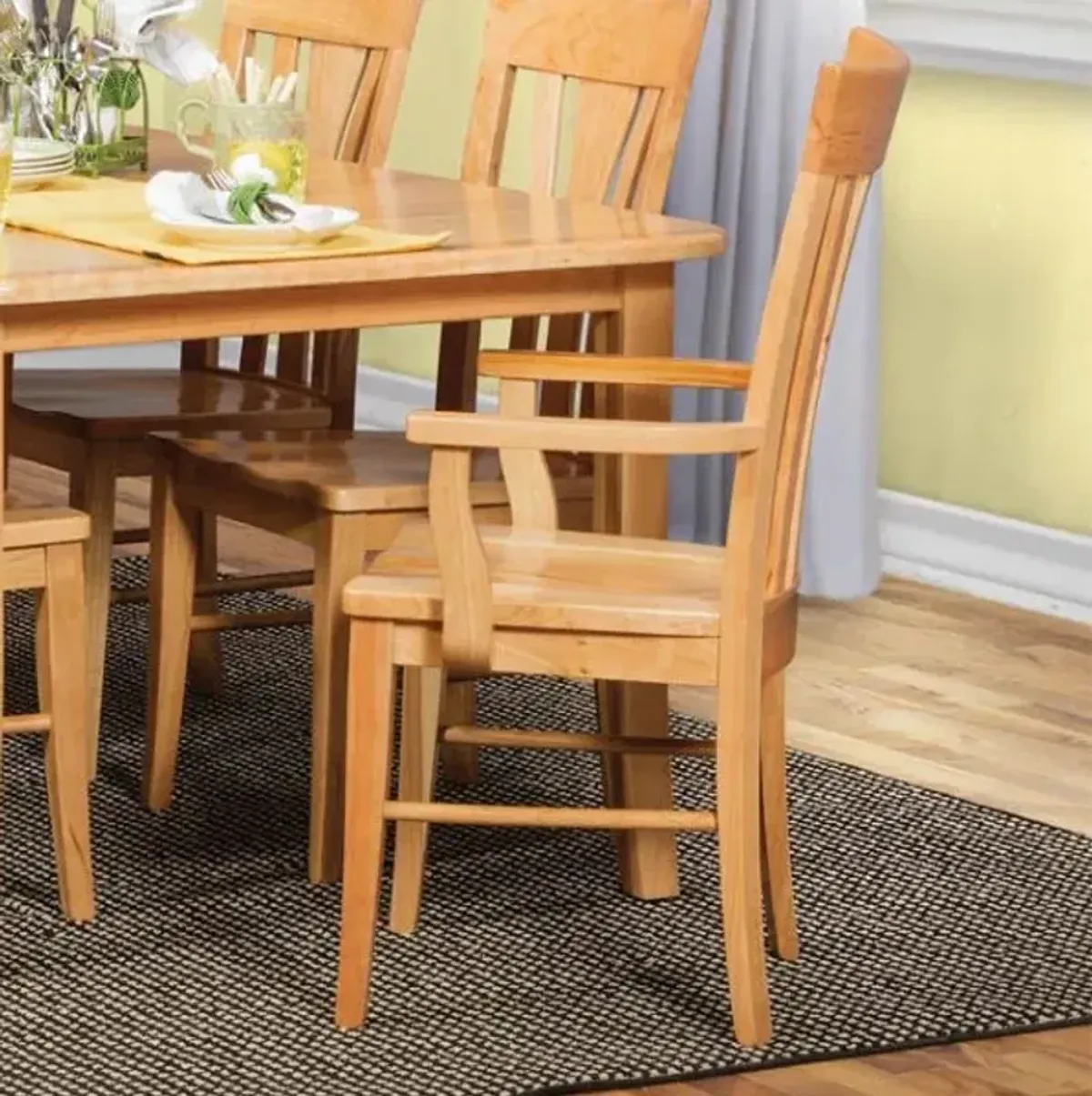 Amish Natural Cherry Dining Room 7 Piece Set (Table with 4 Side Chairs & 2 Arm Chairs)