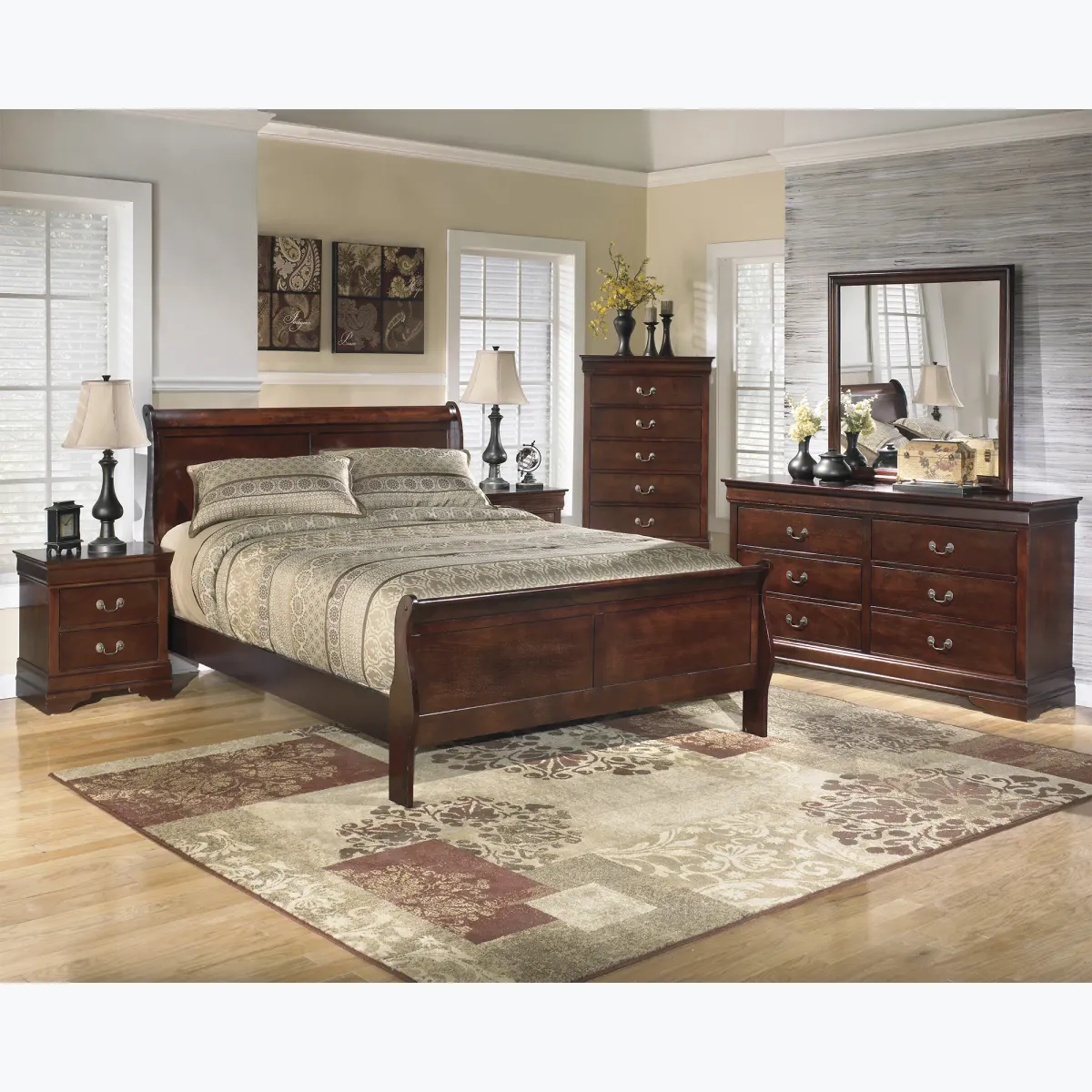 Alisdair Sleigh Bed