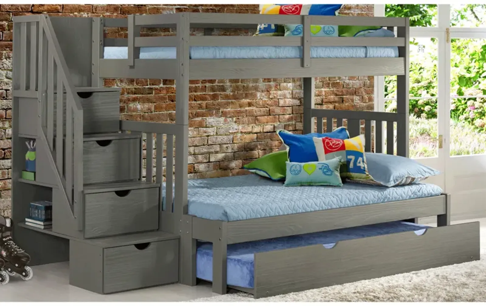 Cambridge Staircase Bunk Bed with Trundle