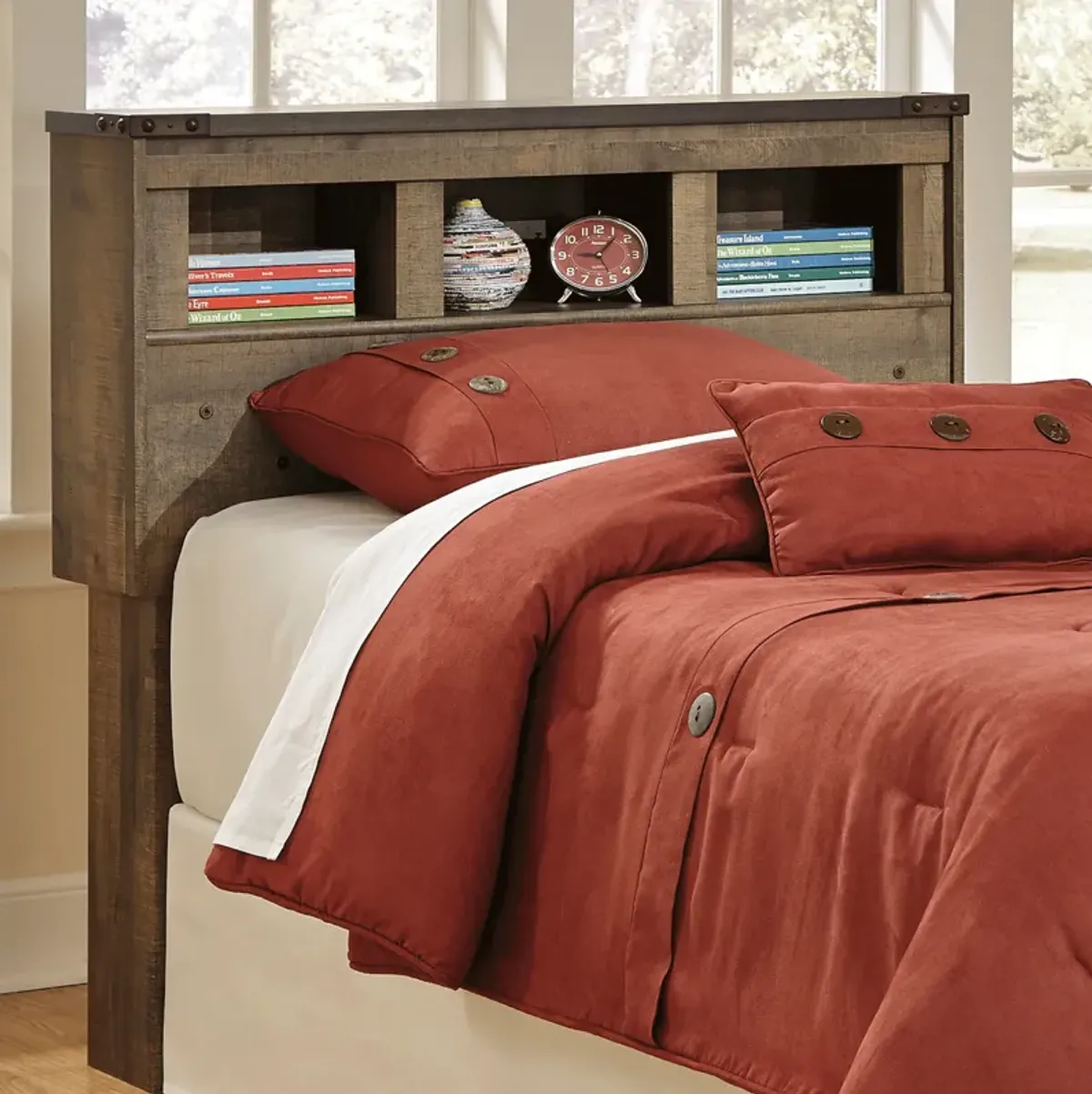 Trinell Bookcase Headboard