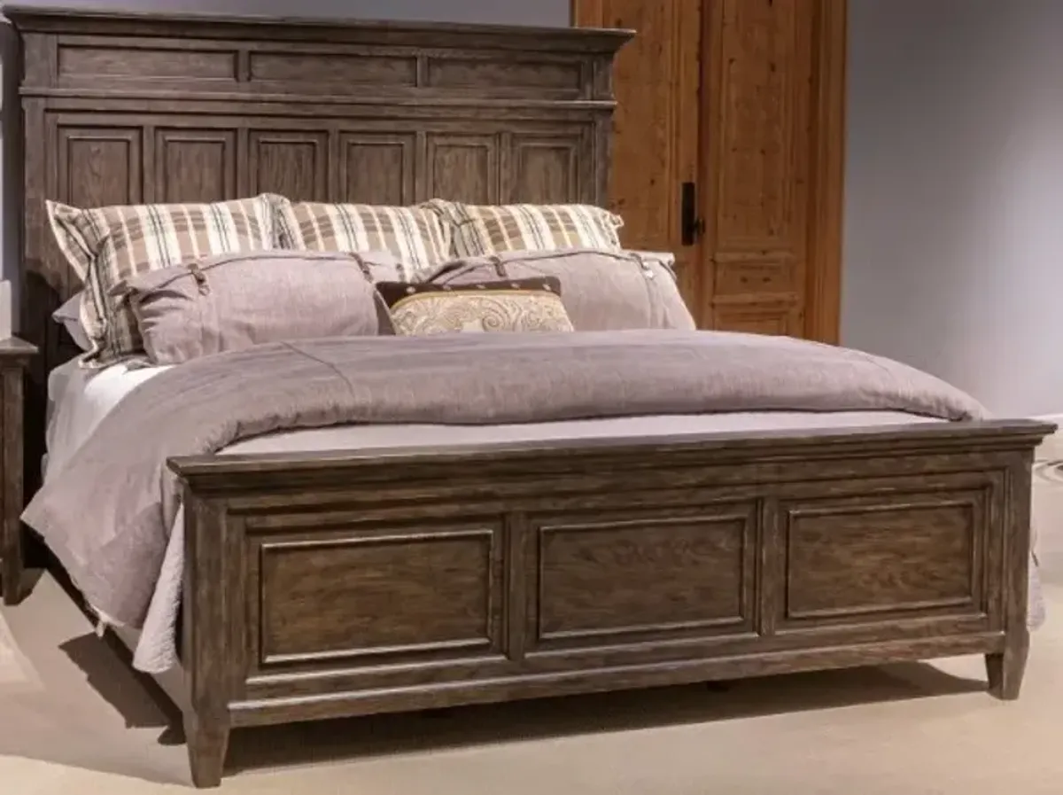 Liberty Furniture Paradise Valley 4-Piece Saddle Brown King Panel Bedroom Set