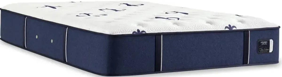 Stearns & Foster® Studio Wrapped Coil Medium Tight Top Queen Mattress