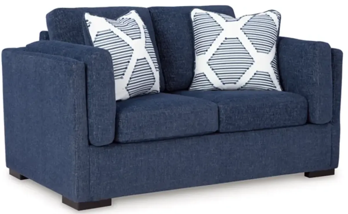 Benchcraft® Evansley Navy Loveseat