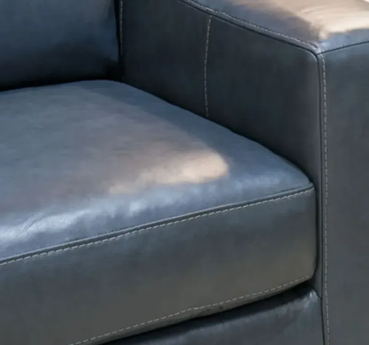 Signature Design by Ashley® Bolsena Admiral Loveseat