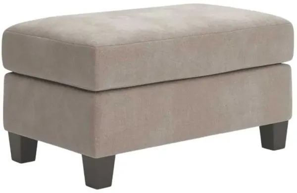 Benchcraft® Willarae Taupe Ottoman