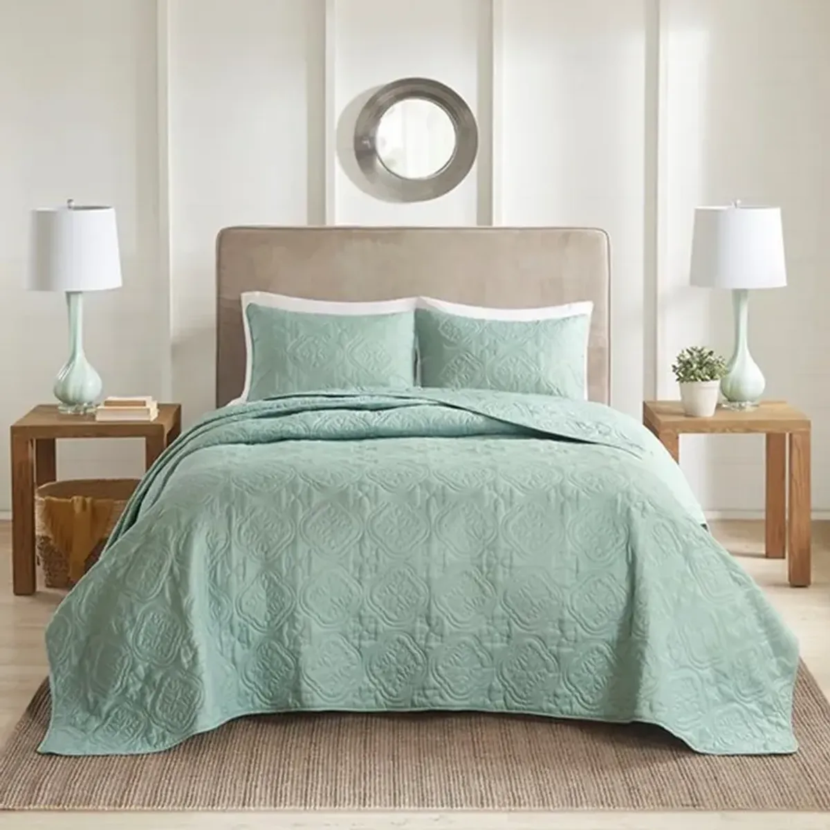 Olliix by 510 Design Oakley Seafoam Full/Queen 3 Piece Reversible Bedspread Set