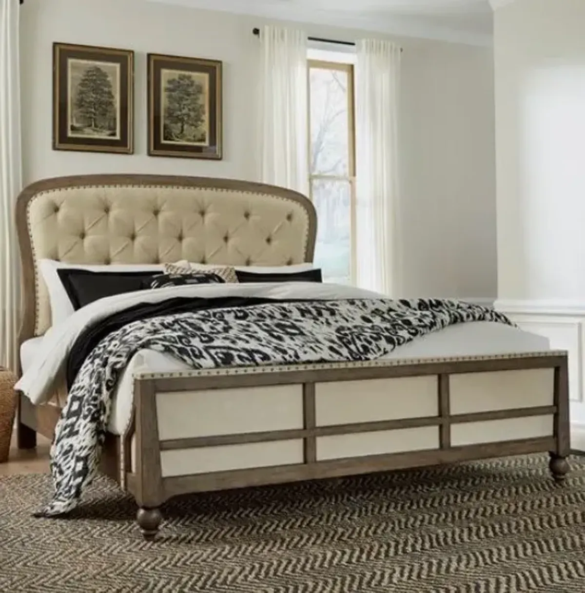 Liberty Furniture Americana Farmhouse Beige/Dusty Taupe King Shelter Bed