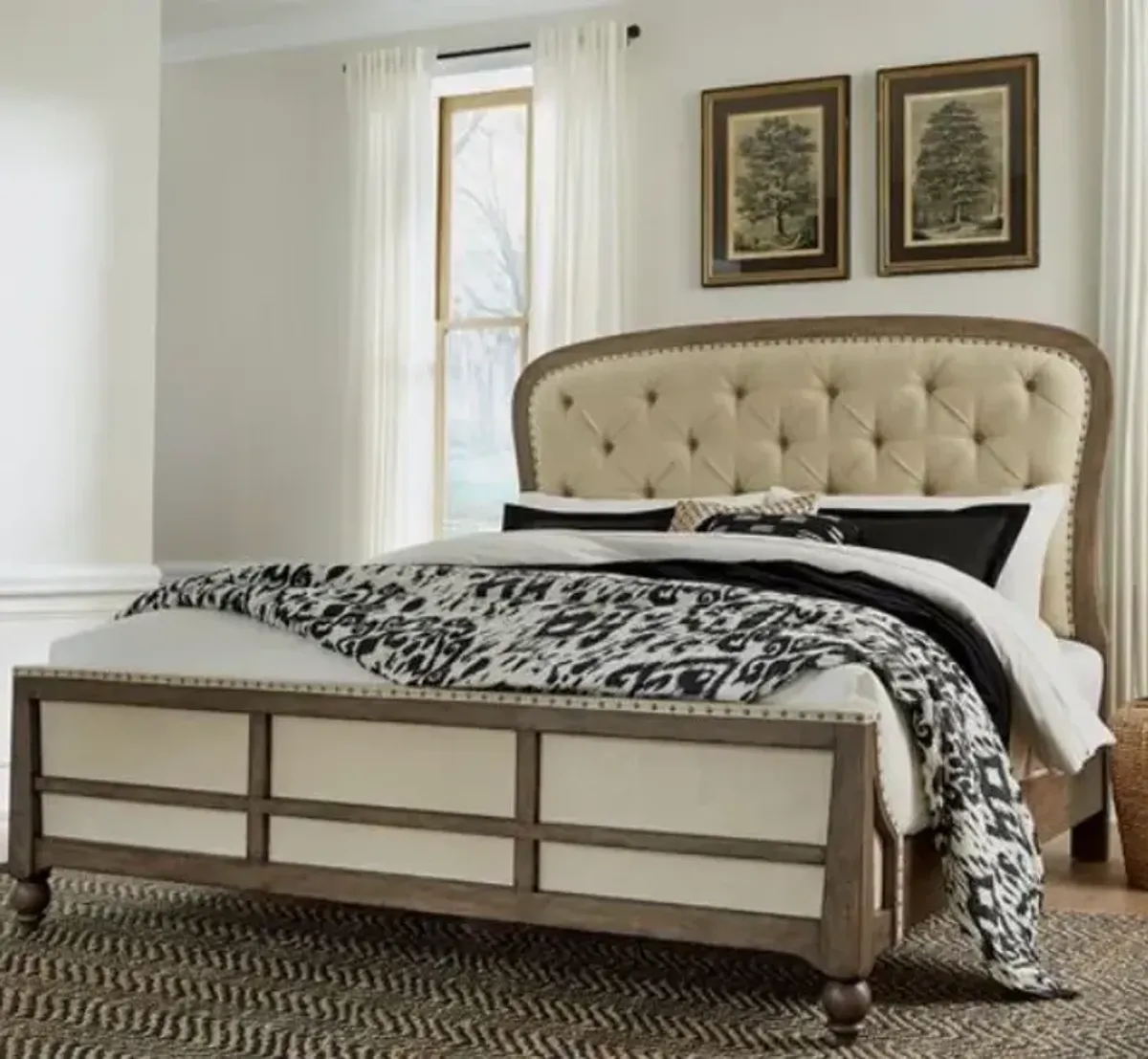 Liberty Furniture Americana Farmhouse Beige/Dusty Taupe Queen Shelter Bed