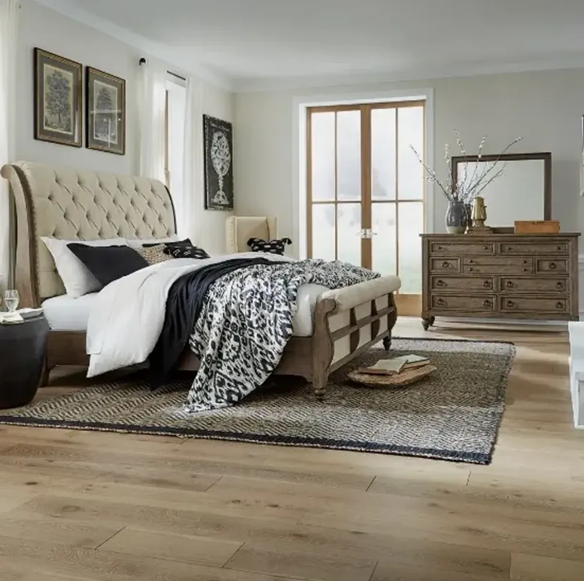 Liberty Furniture Americana Farmhouse Beige/Dusty Taupe Queen Sleigh Bed