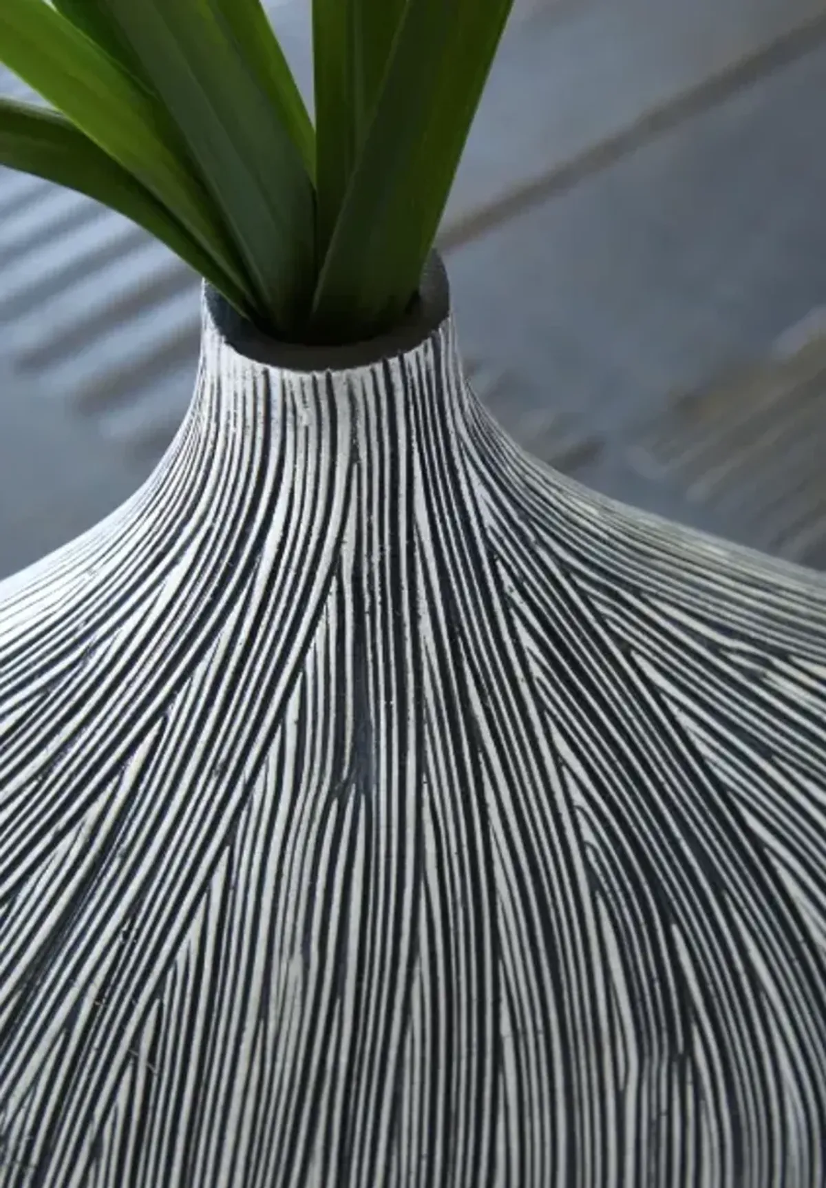 Signature Design by Ashley® Donya Antique Black 13" Vase