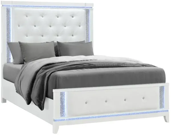 Global Furniture USA Alina White Full Panel Bed