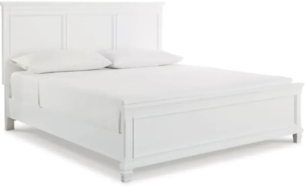 Signature Design by Ashley® Fortman White Queen Panel Bed