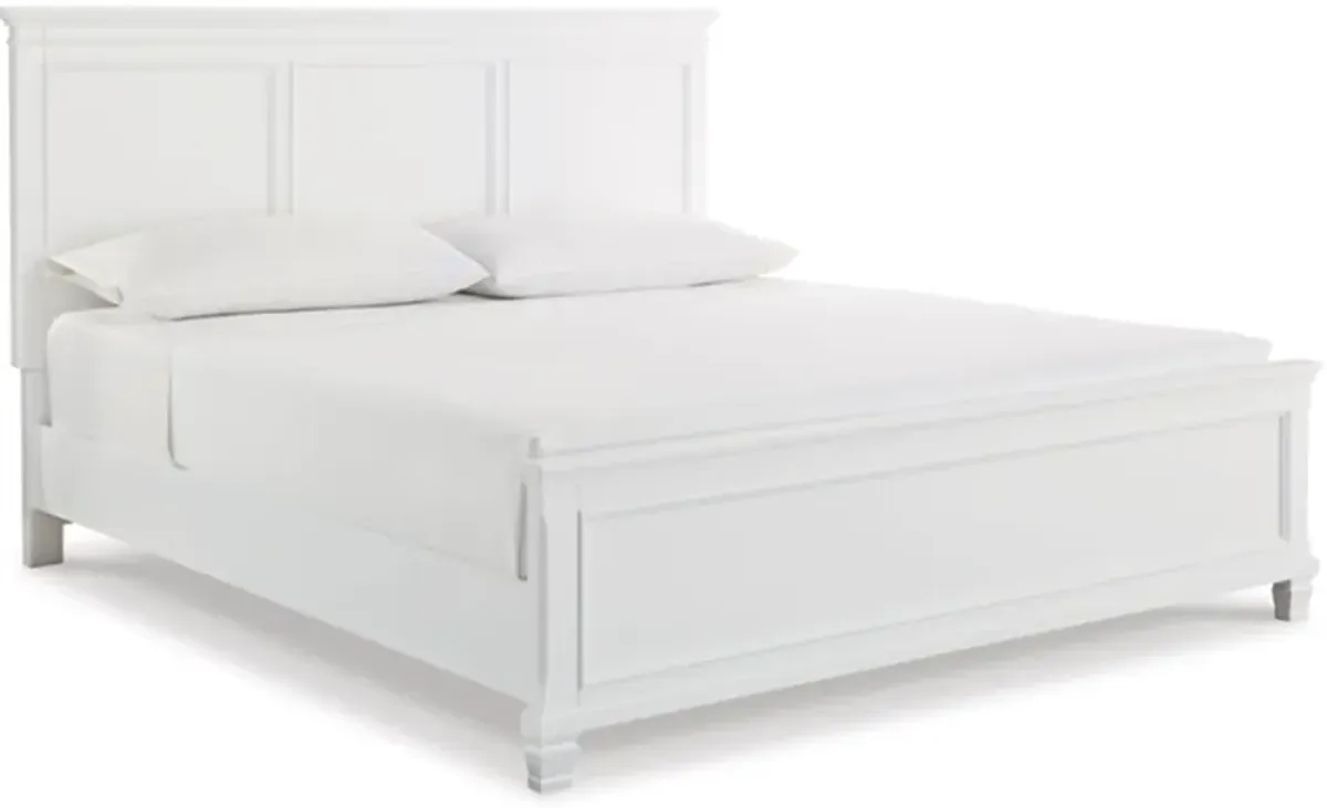 Signature Design by Ashley® Fortman White California King Panel Bed