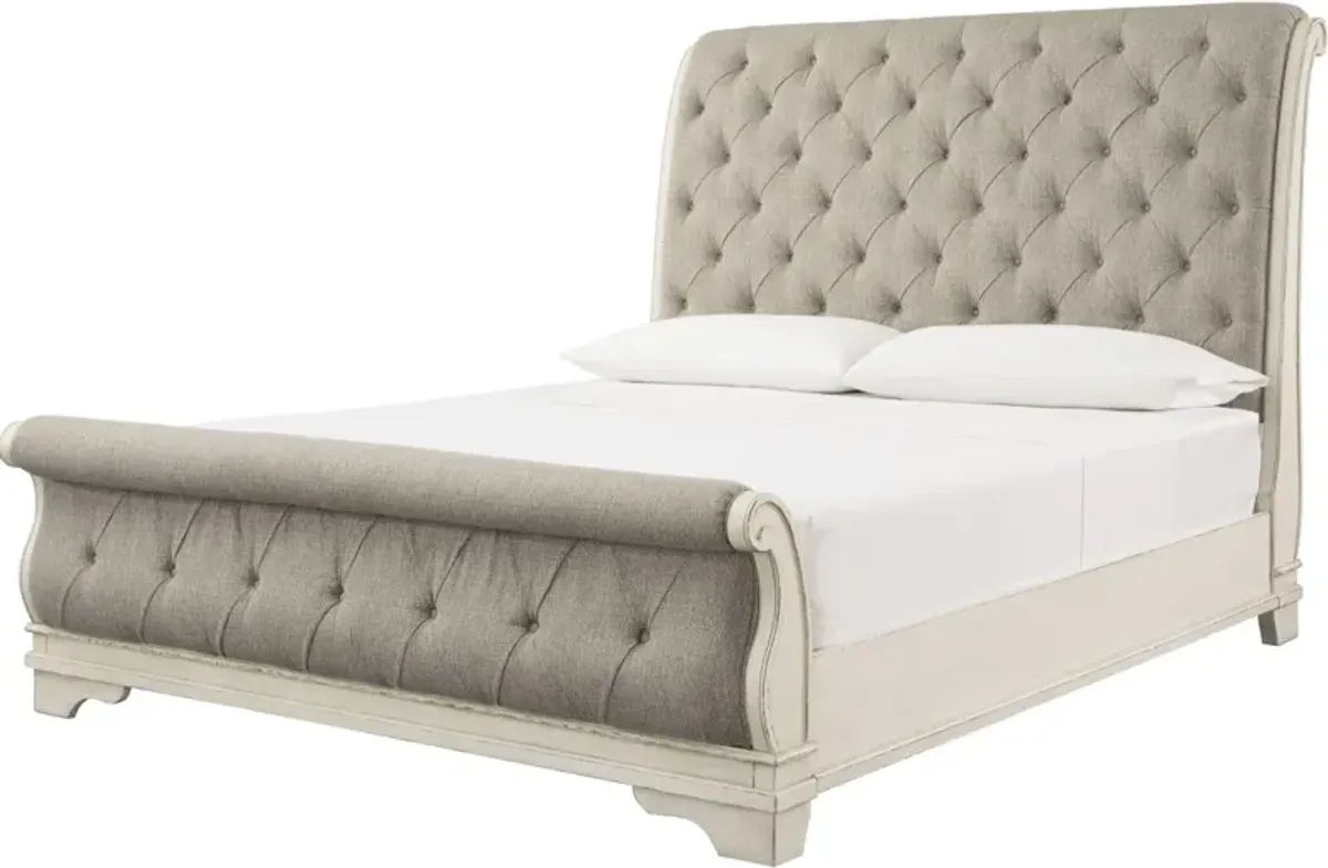 Signature Design by Ashley® Realyn Chipped White California King Sleigh Bed