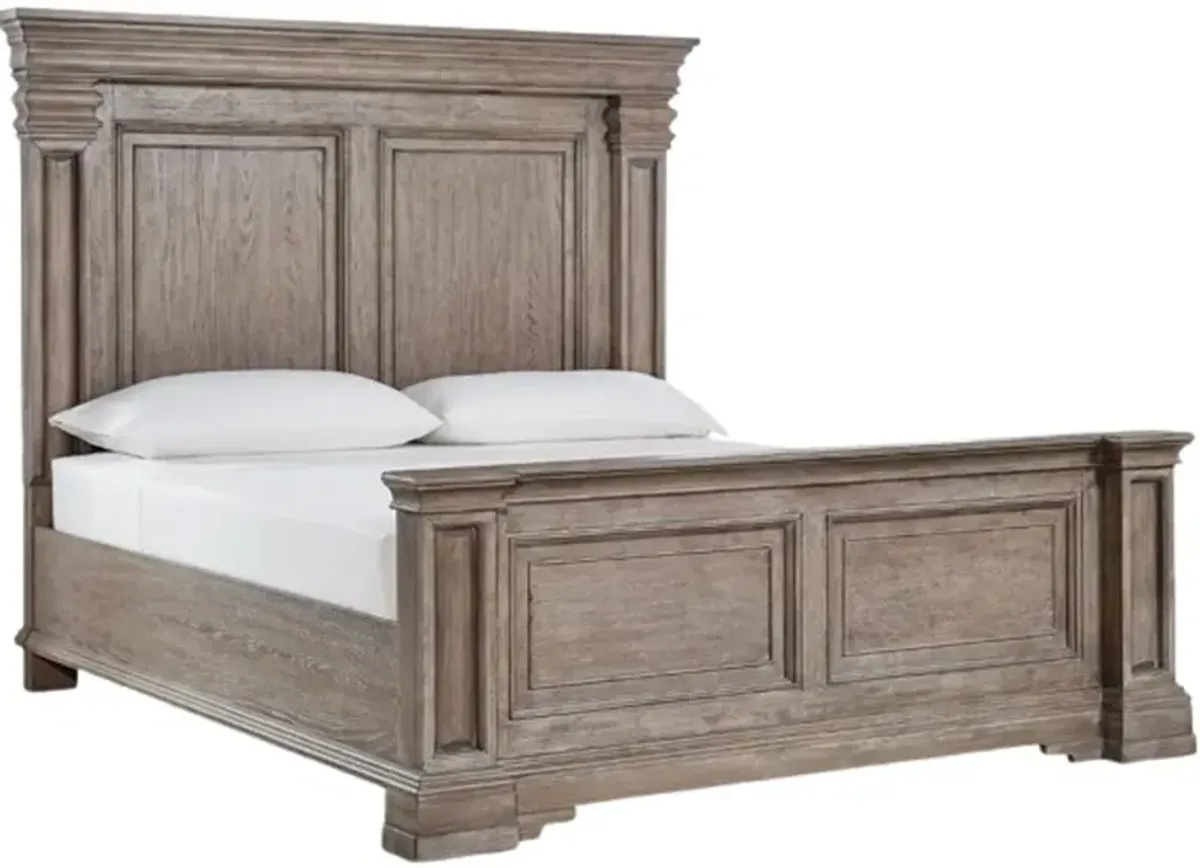 Signature Design by Ashley® Blairhurst Light Grayish Brown Queen Panel Bed