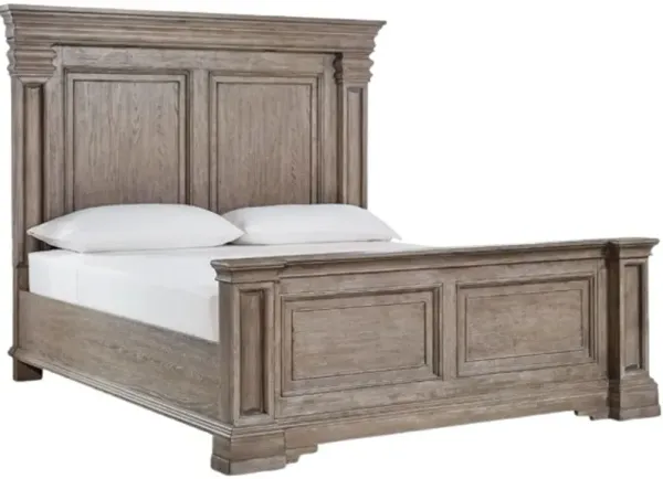 Signature Design by Ashley® Blairhurst Light Grayish Brown King Panel Bed