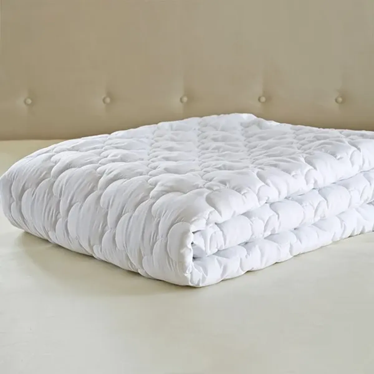 Olliix by Sleep Philosophy White Down Alternative Twin Wonder Wool Blanket