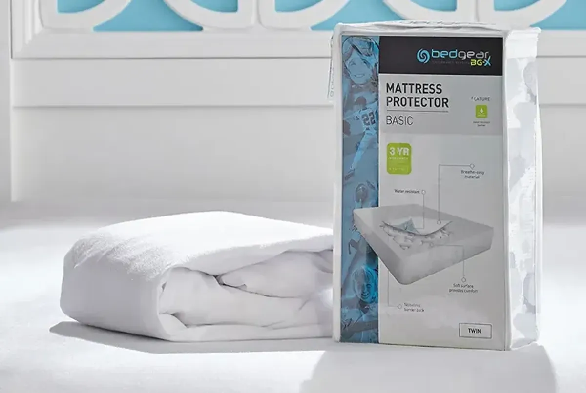 BEDGEAR® White BG-X Youth Basic Twin Mattress Protector