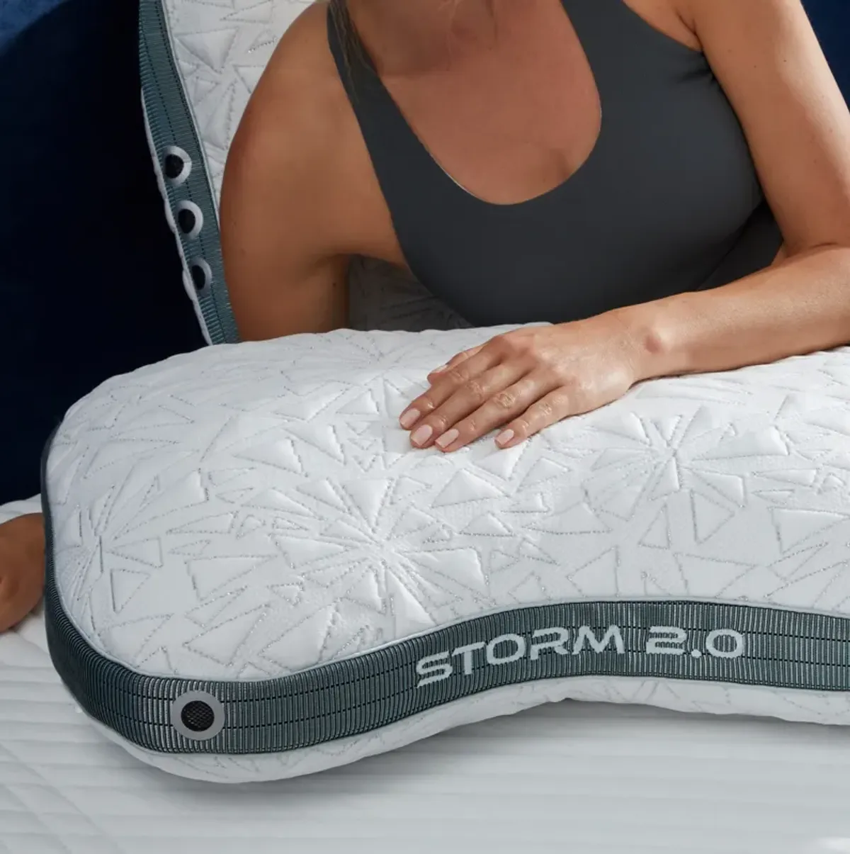 BEDGEAR® Storm 2.0 Cuddle Curve Medium Firm Standard Pillow