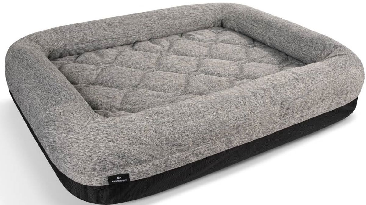 BEDGEAR® Performance Black/Grey Medium/Large Dog Bed