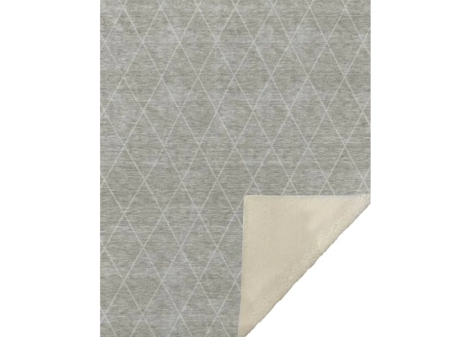 Dalyn Rug Company Trevi Silver 50''x70'' Style 2 Throw Blanket