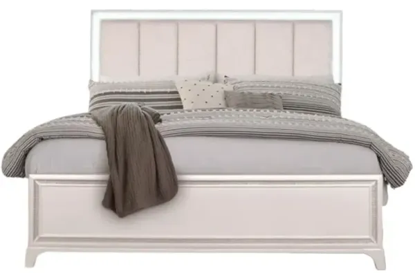 Steve Silver Co. Cassie Pearl Queen Panel Bed