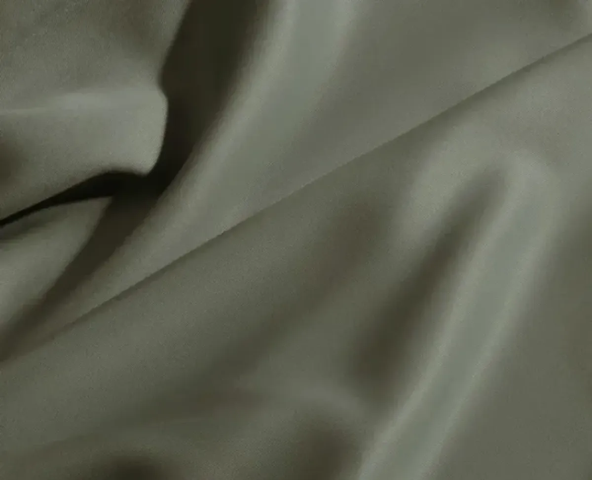 Cariloha Natural Satin Retreat 4-Piece Oasis Green King Sheet