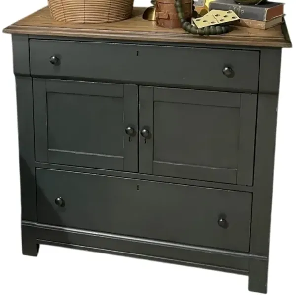 Legacy Classic Vintage Market Barnwood Oak/Mallard Green Accent Chest