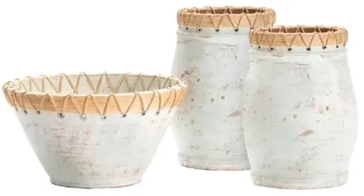 Crestview Collection Isla 3-Piece Blue/White Wrapping Bowl Set