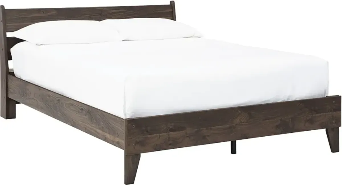 Signature Design by Ashley® Calverson Mocha Full Panel Platform Bed