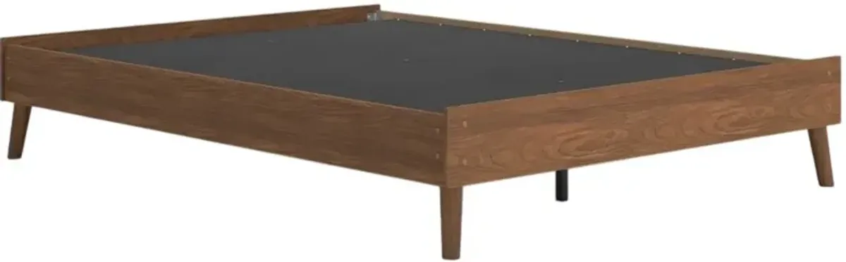 Signature Design by Ashley® Fordmont Auburn Queen Platform Bed
