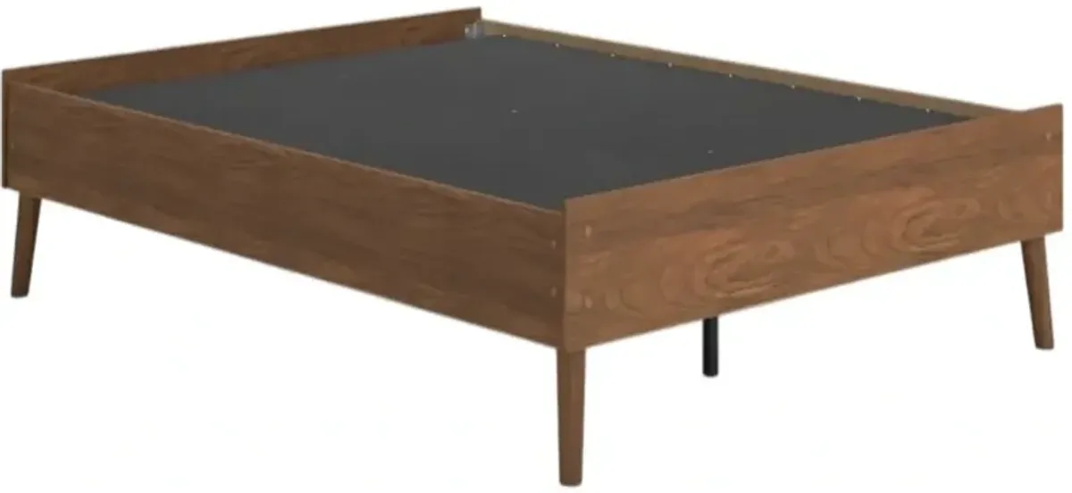 Signature Design by Ashley® Fordmont Auburn Queen Platform Bed