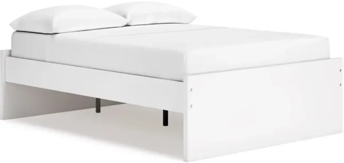 Signature Design by Ashley® Onita White Queen Platform Bed